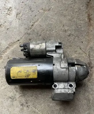 BMW 5 E60 E61 Starter motor 7802508