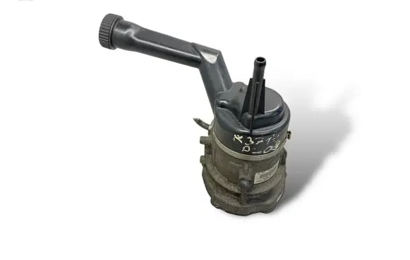 Peugeot 308 Power steering pump 9672719980 K3717