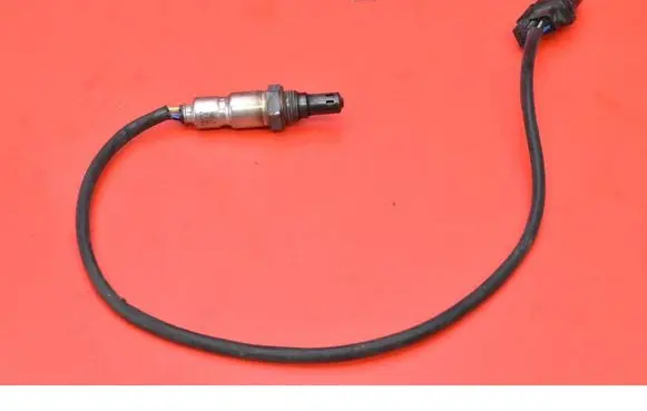 Volkswagen Golf Plus Lambda probe sensor 03L906262A