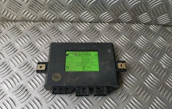 Mercedes-Benz S W220 Keyless (KESSY) go control unit/module A0295458532 5WK48029
