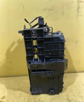 Opel Zafira C Battery box tray 13354420