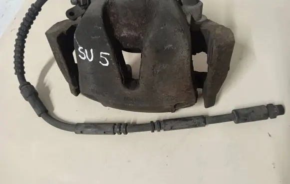 BMW 5 E39 Front brake caliper BMW6030