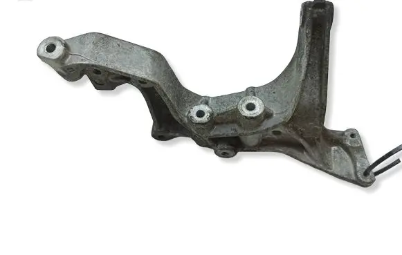 Mercedes-Benz SLK R172 other engine part A2711410840