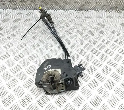 Opel Vivaro Sliding door lock 825039444R 93867682