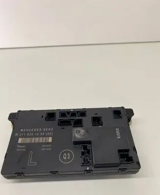 Mercedes-Benz E W211 Door control unit/module 2118201585 355554