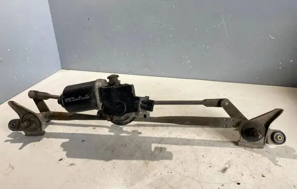 Mazda 6 Front wiper linkage and motor 8492002393