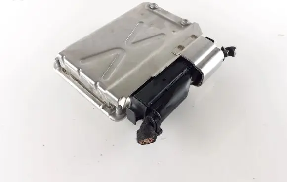 Audi A4 S4 B6 8E 8H Engine control unit/module 8E0907411