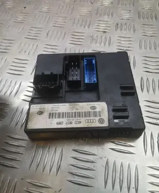 Audi A8 S8 D3 4E Comfort/convenience module 4E0907289