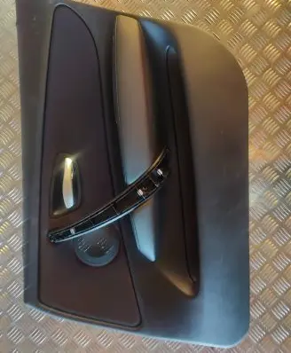 BMW 1 E81 E87 Front door card panel trim 6975300 10628510