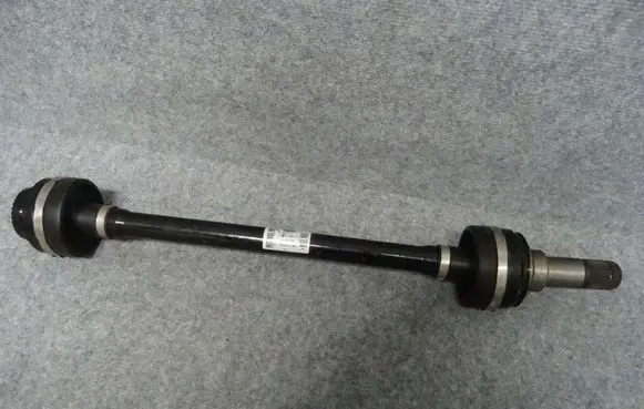 BMW 5 G30 G31 Rear driveshaft 8664659