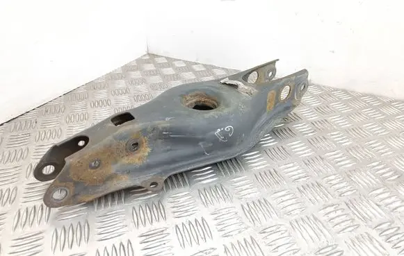 Mercedes-Benz C W204 Rear upper control arm/wishbone A2043520402