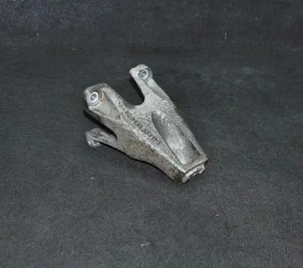 Audi A8 S8 D3 4E Engine mounting bracket 4E0199308BG