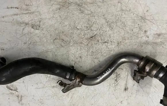 Intercooler hose/pipe