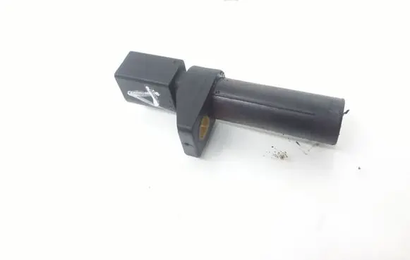 Mercedes-Benz C W203 Crankshaft position sensor 0031532828