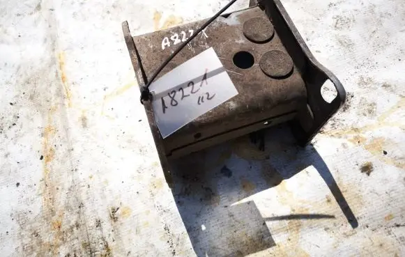 KIA Ceed Front bumper mounting bracket