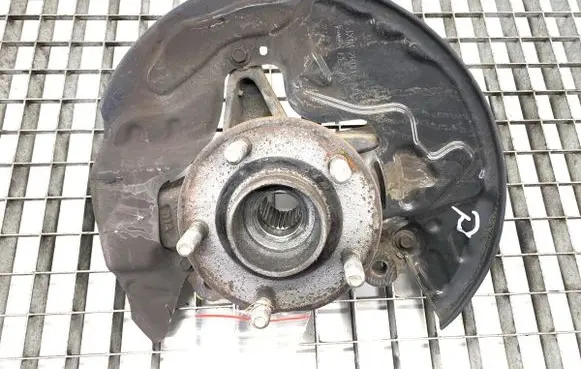 Ford Focus Front wheel hub spindle knuckle 