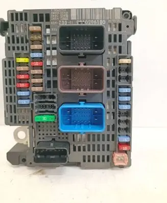 Citroen C4 Grand Picasso BSM Control unit 9810296180 BSMZ0301 32623918