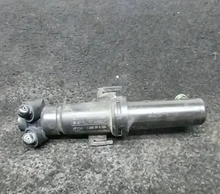 Audi A3 S3 8P Headlight washer spray nozzle 8P0955102B