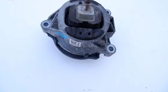 BMW 1 F20 F21 Engine mount bracket 6856403 230113
