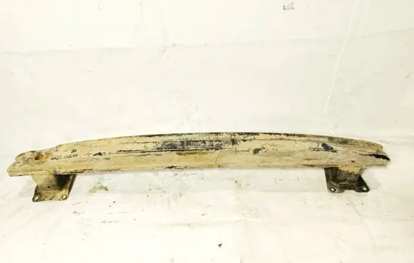 Volkswagen PASSAT B6 Rear beam 