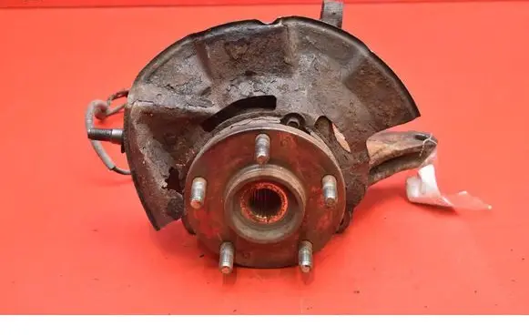 Hyundai Tucson JM Front wheel hub spindle knuckle
