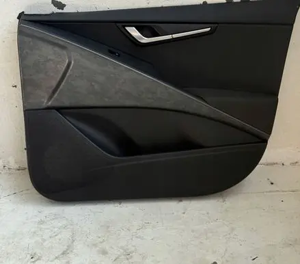 KIA Niro Front door card panel trim KIANIROIIEV