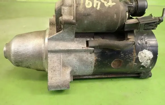 Honda Civic Starter motor M002T85871