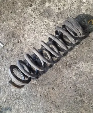 Hyundai i40 Rear coil spring