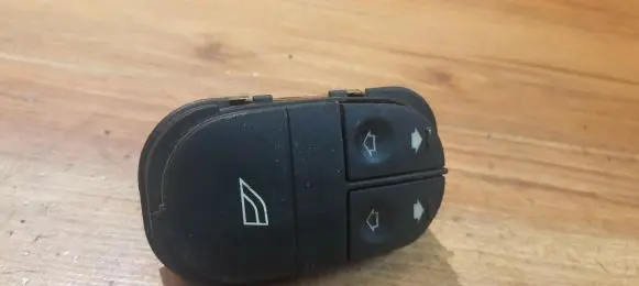 Ford Mondeo MK I Electric window control switch 93bg14529ba
