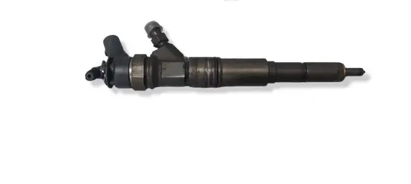 BMW 3 E90 E91 Fuel injector 7793836
