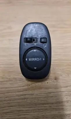 Lexus IS 200-300 Electric window control switch T5956 R516