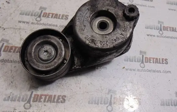 Mercedes-Benz E W212 Alternator belt tensioner A6422001370