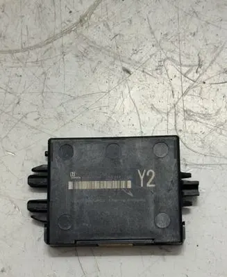 Toyota Prius (XW50) Immobilizer control unit/module 625818000