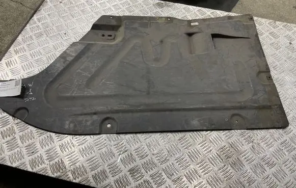 BMW 1 E82 E88 Side bottom protection 7059388