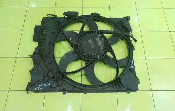 BMW X3 E83 Fan set WP168