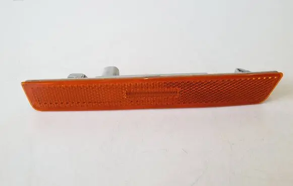 Dodge Challenger Front reflector 68195788AB 414415 12V036W