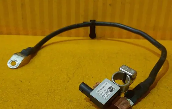 Mercedes-Benz SL R230 Negative earth cable (battery) A0009057516