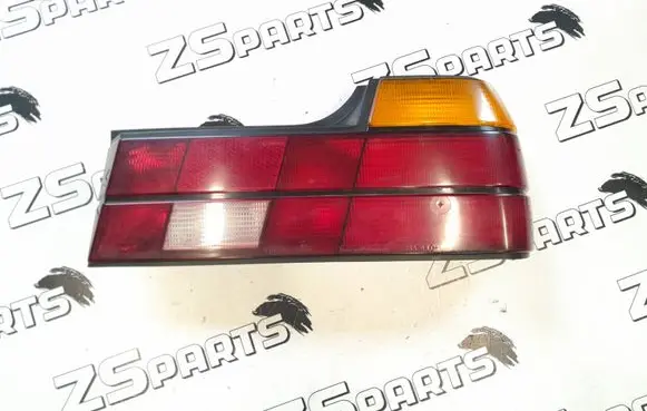 BMW 7 E32 Rear/tail lights 1374026R 7L0163203 1374026