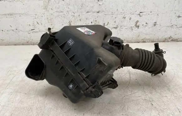 Toyota Corolla E140 E150 Air filter box