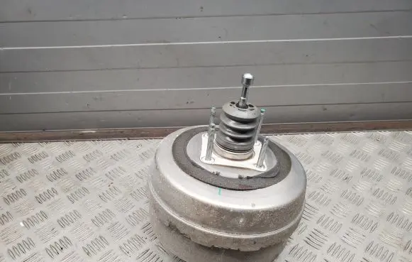 Chrysler Pacifica Brake booster P04581680AE