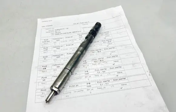 Fuel injector