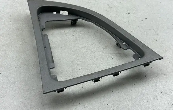 BMW 1 E81 E87 Gear shifter surround trim plastic 7129143