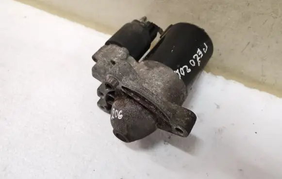 Peugeot 206 Starter motor 0001116003