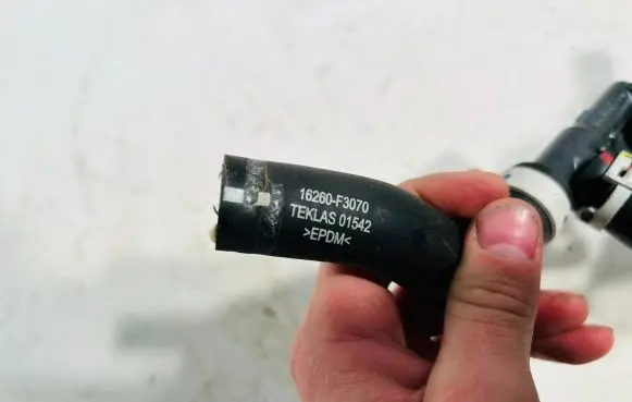 Toyota Yaris XP210 Engine coolant pipe/hose