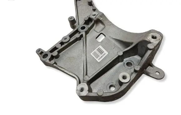 Jeep Renegade A/C compressor mount bracket 00552833340