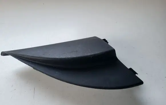 KIA Sportage Front door glass trim molding