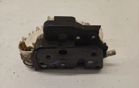 Audi A6 S6 C6 4F Front door lock 4F2837016E