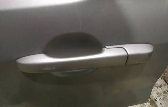 Honda CR-V Front door exterior handle 