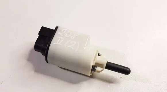 Peugeot 208 Brake pedal sensor switch 9813503180