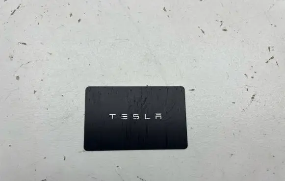 Tesla Model Y Ignition key/card 